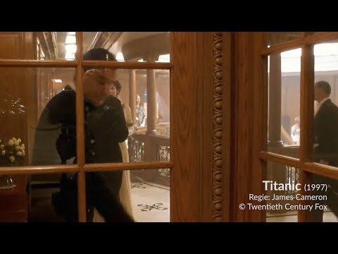 Titanic (1997) - Kein Anschlussfehler: Kamera spiegelt sich in Türe